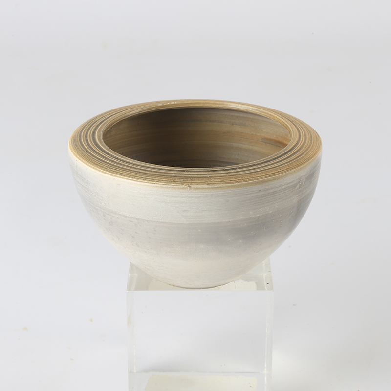 Vase en terre sigillée Raku